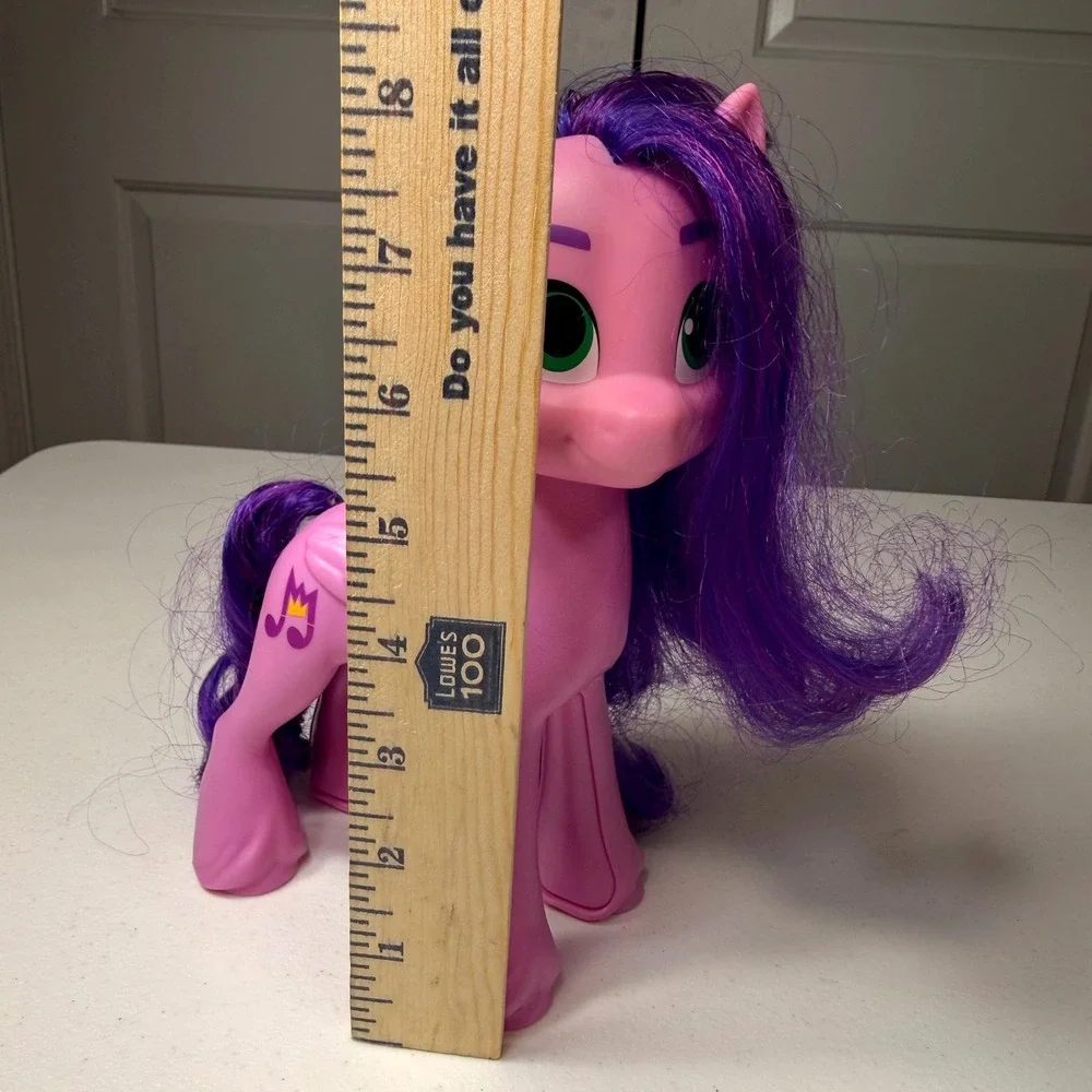 Hasbro My Little Pony Princess Pipp Petals G5 Pink Pegasus Figure 8 Inch